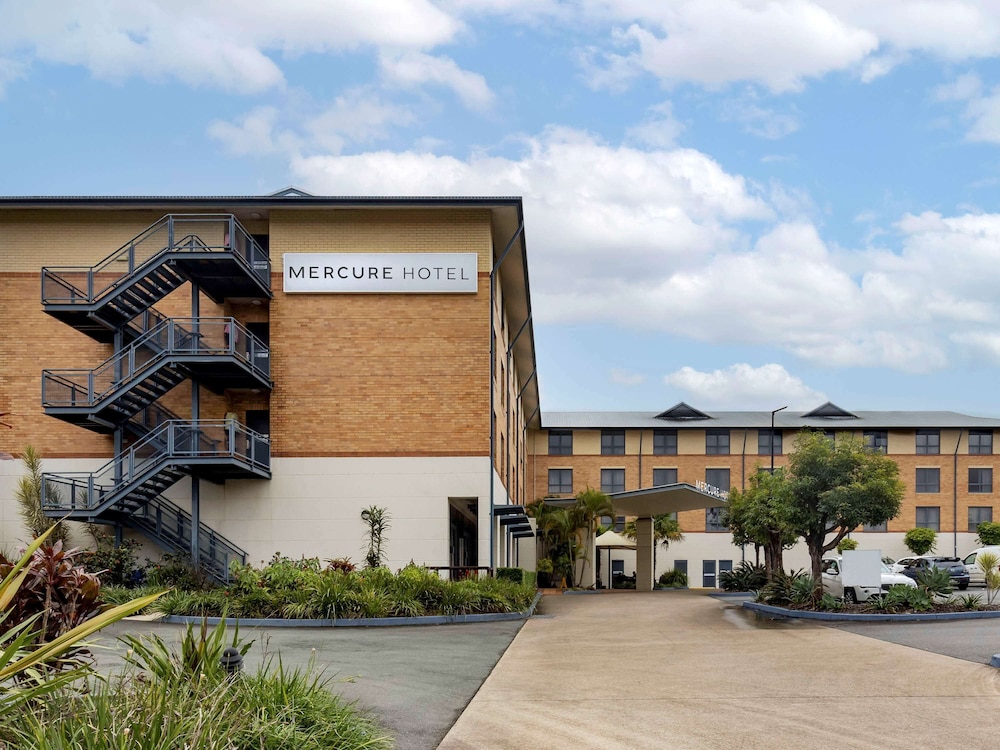 Mercure Brisbane Garden City 4/67