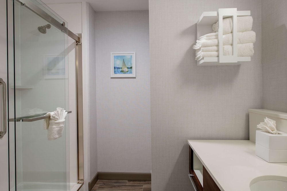 Hampton Inn Suites Duncanville Dallas Tx 26/55