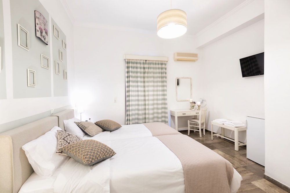 Hotel Oasis 16/50