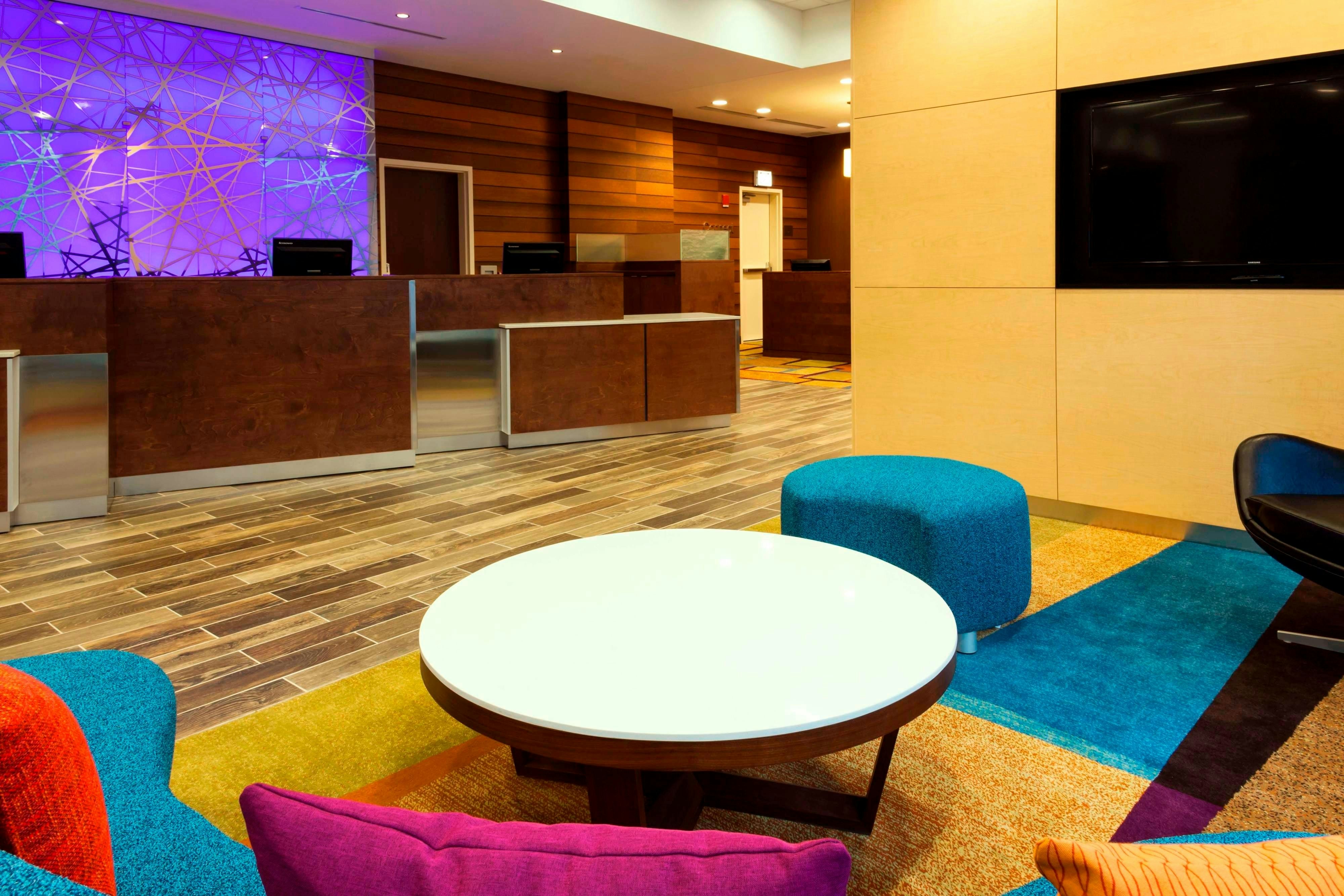 FAIRFIELD INN & SUITES CHICAGO DOWNTOWN/RIVER NORTH 27/47