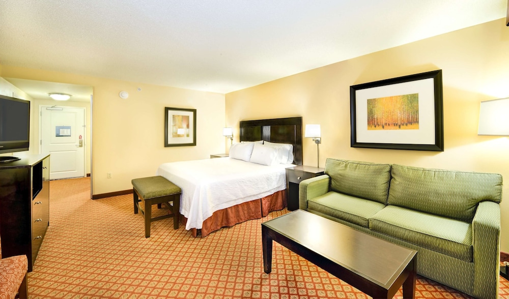 Hampton Inn And Suites Scottsboro 24/44