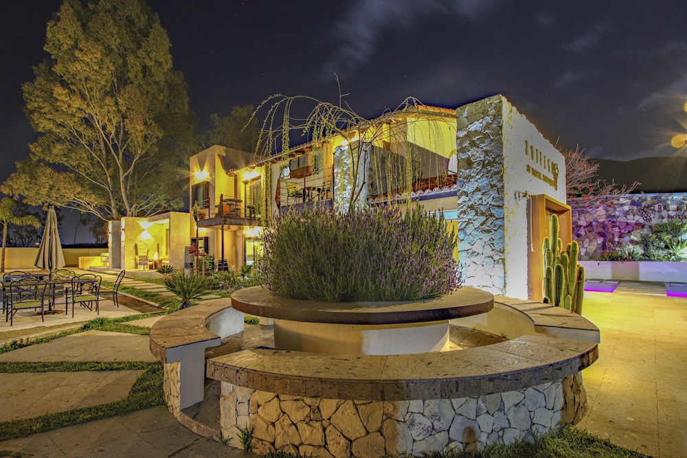 Bottega Hotel Boutique 43/50