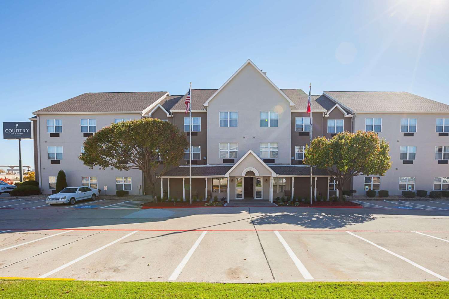 SureStay by Best Western Lewisville Dallas 46/47
