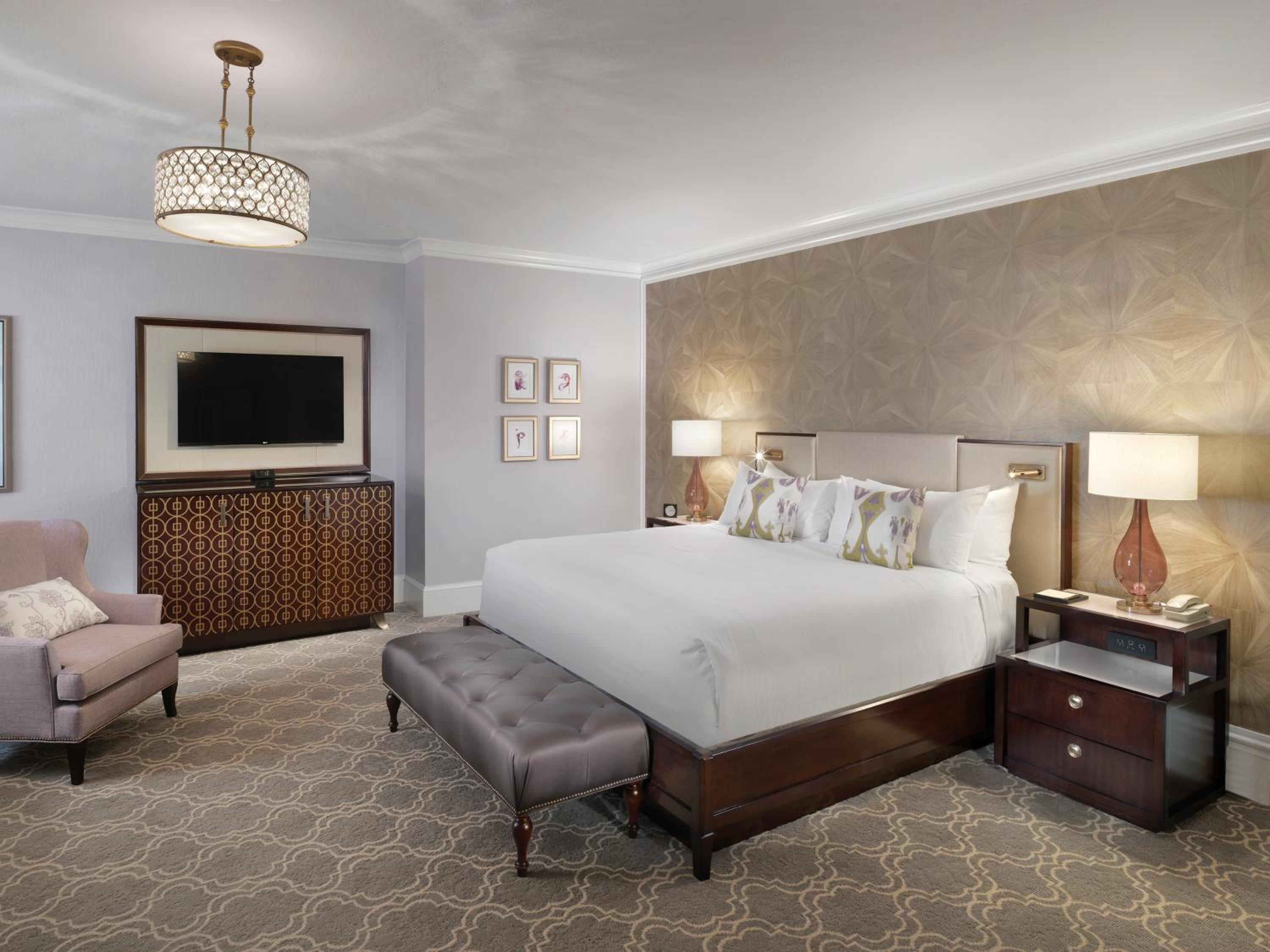 Superior, King Bed, with View