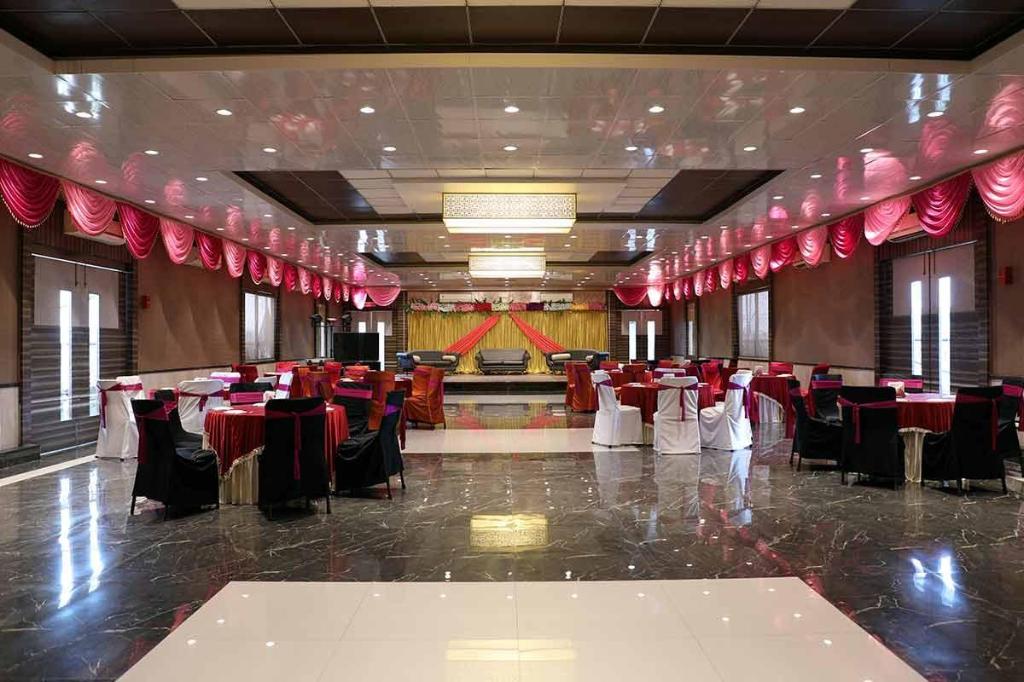 HOTEL JAWAHAR 35/54