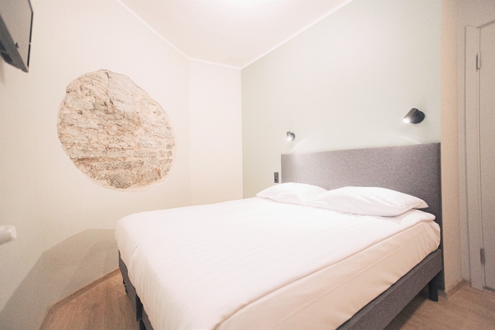 Rija Old Town Hotel 36/64