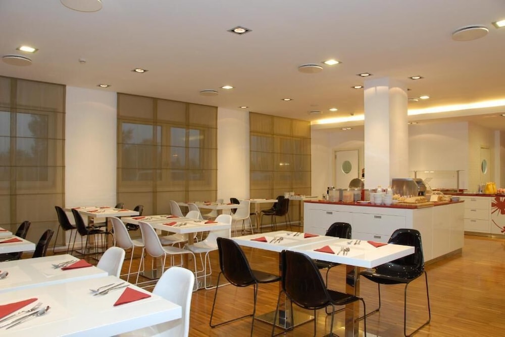 Quality Hotel Michelino Bologna Fiera 39/59
