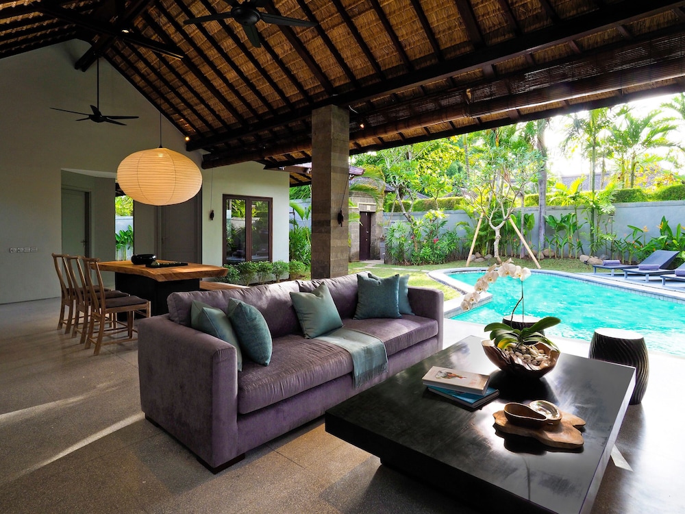 The Amala Estate Seminyak 12/24