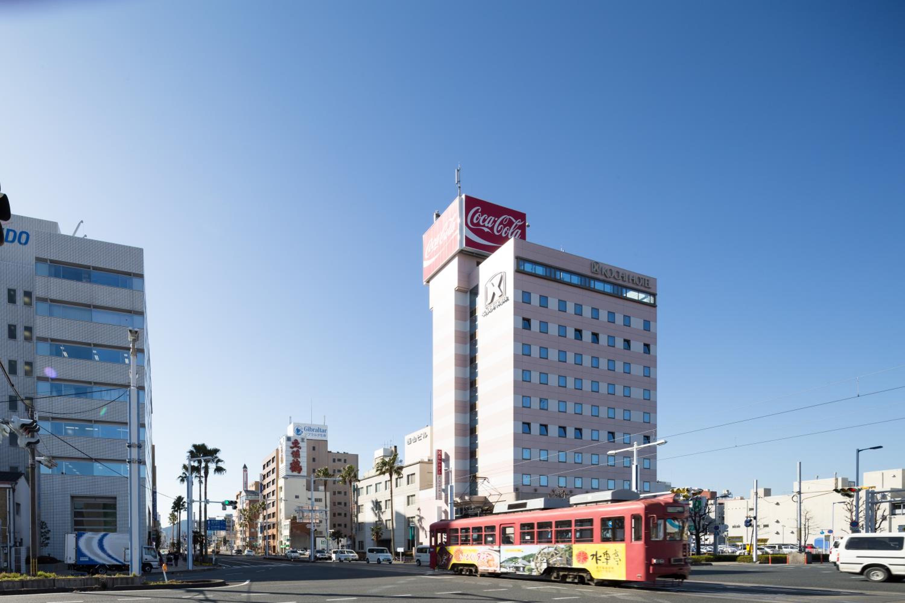 Kochi Hotel 7/42
