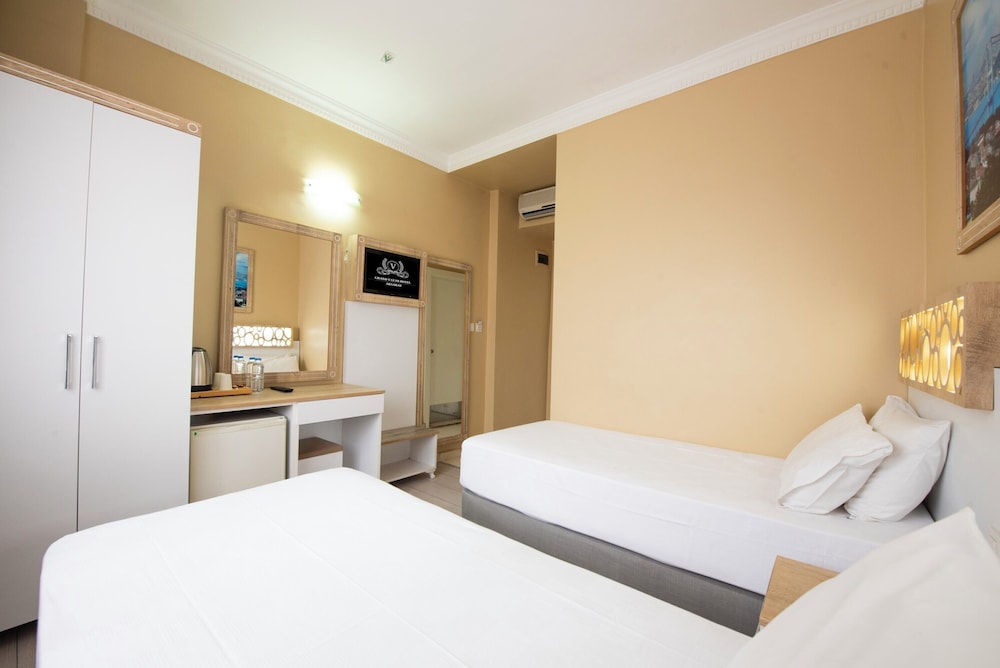 STANDARD, TWIN BEDS