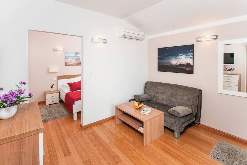 Hotel Fortuna 25/50