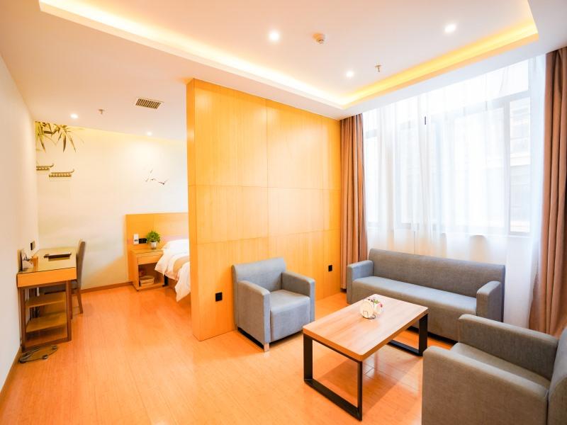 GreenTree Inn Hefei Fuyang Bei Road Beicheng Shuangfeng Industrial Park 35/45