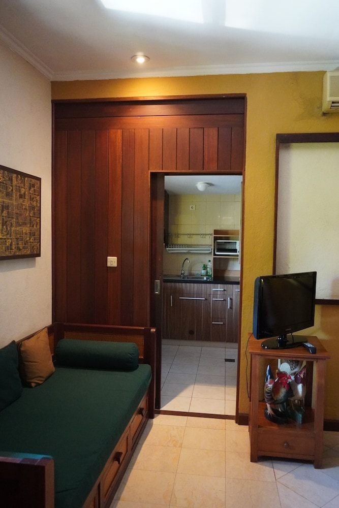 Pondok Agung Bed & Breakfast 38/71