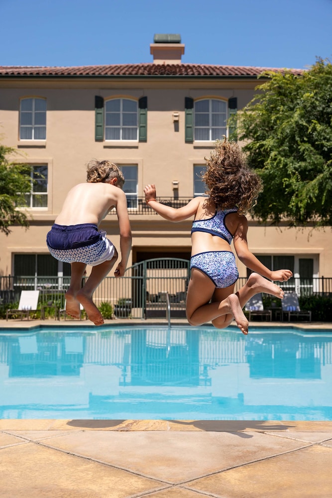 Hyatt Regency Sonoma Wine Country 6/65
