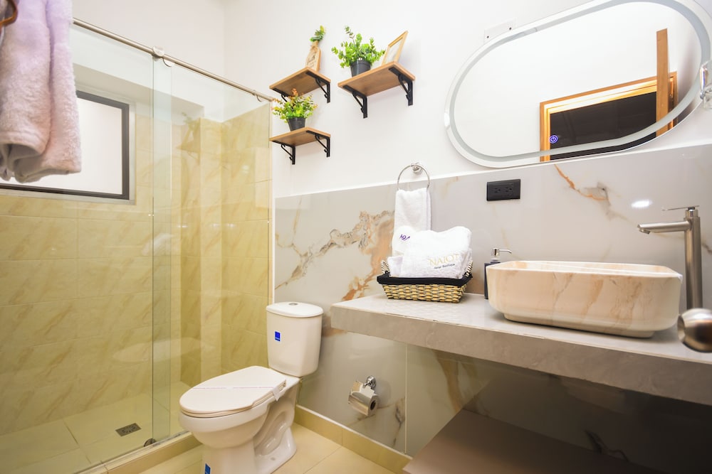 Naiot Hotel Boutique 36/38