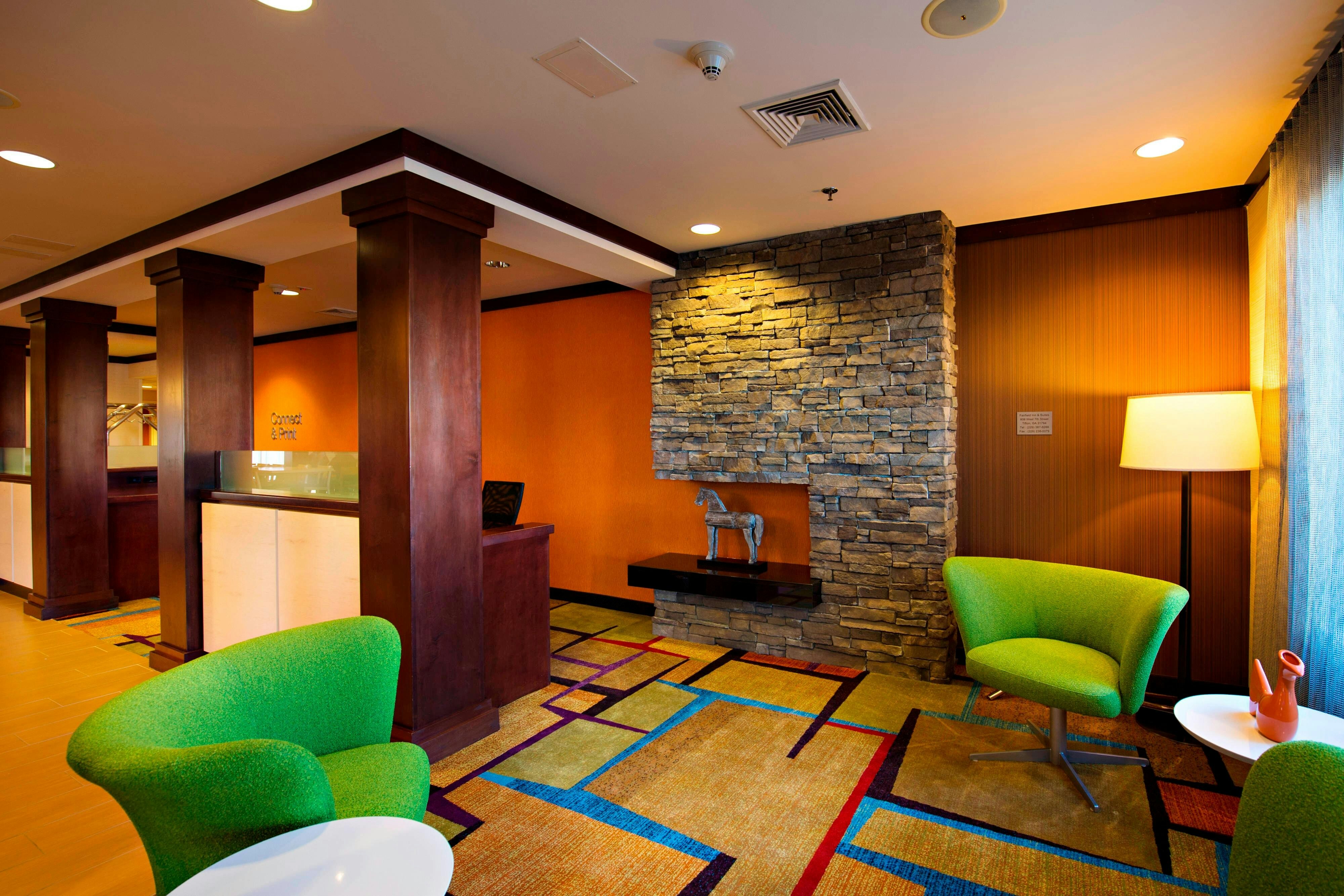 Fairfield Inn Suites By Marriott Tifton 2/5