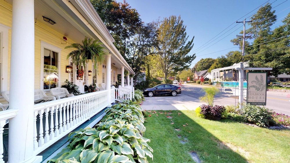 Holbrook House Bed and Breakfast- Bar Harbor ME 37/50