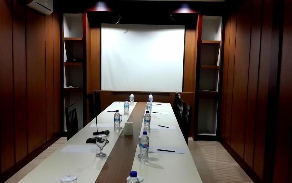 Walan Syariah Hotel 26/30