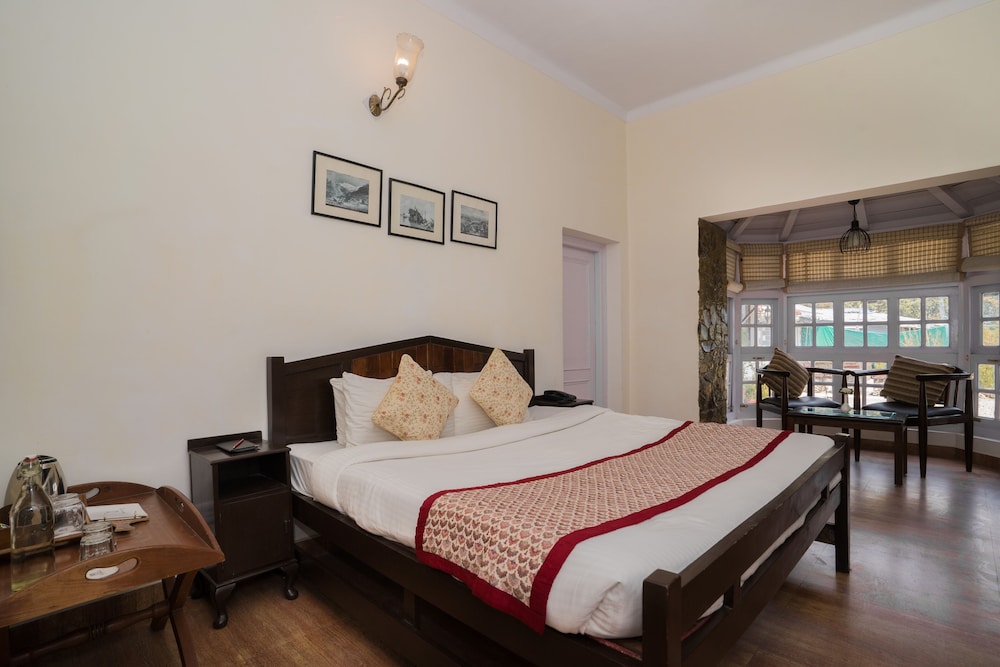 BHIKAMPUR LODGE 11/50