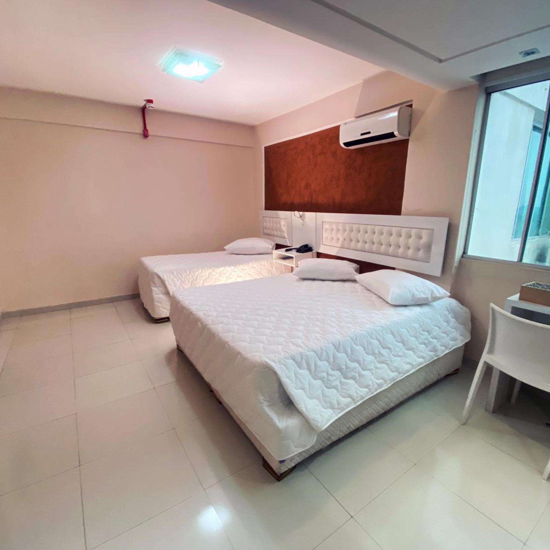 HOTEL EMIRATES 14/52