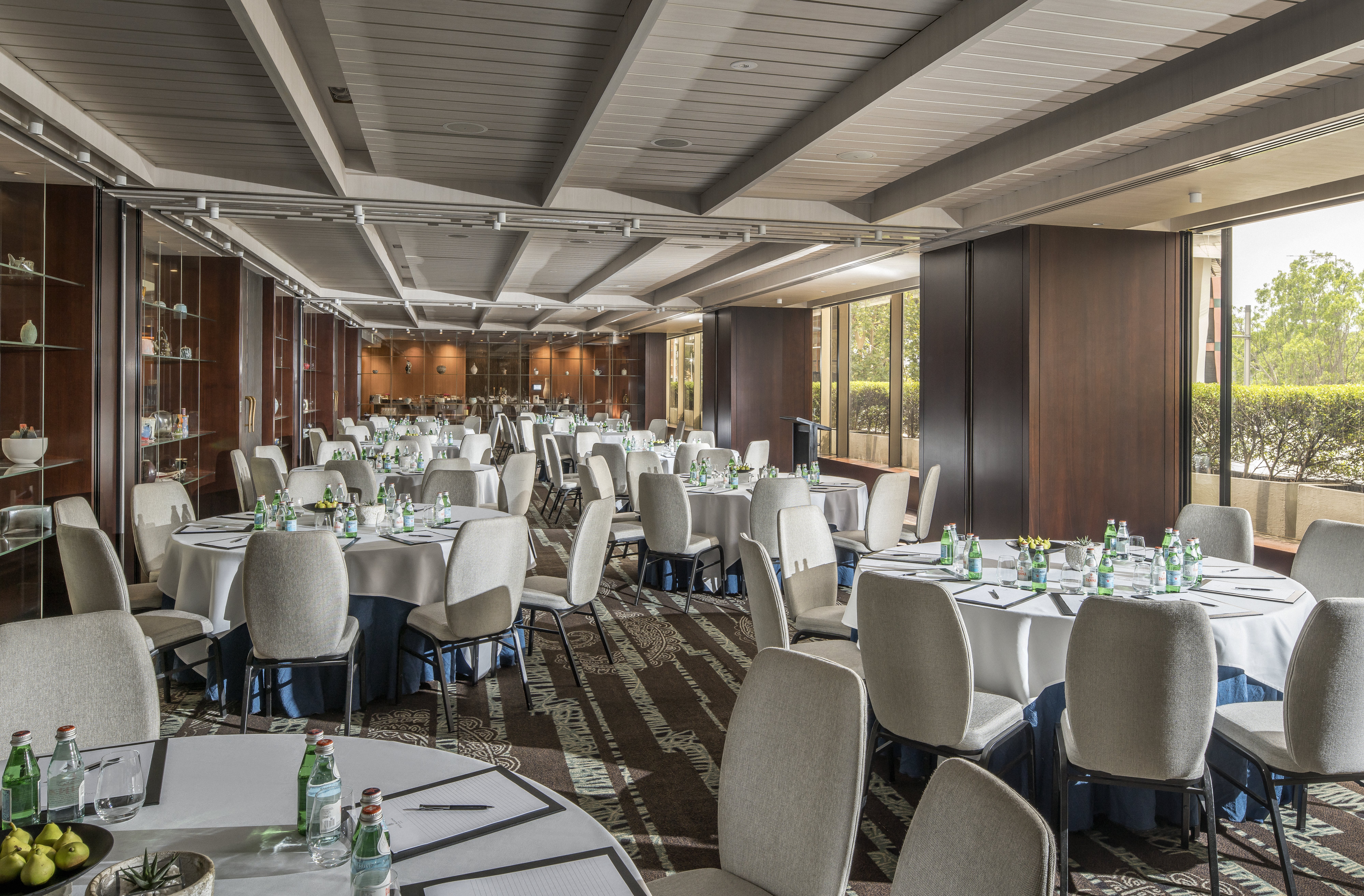 Four Seasons Hotel Sydney 40/43