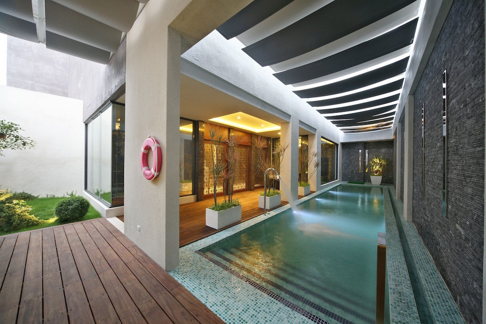 Han Guan Motel 31/48
