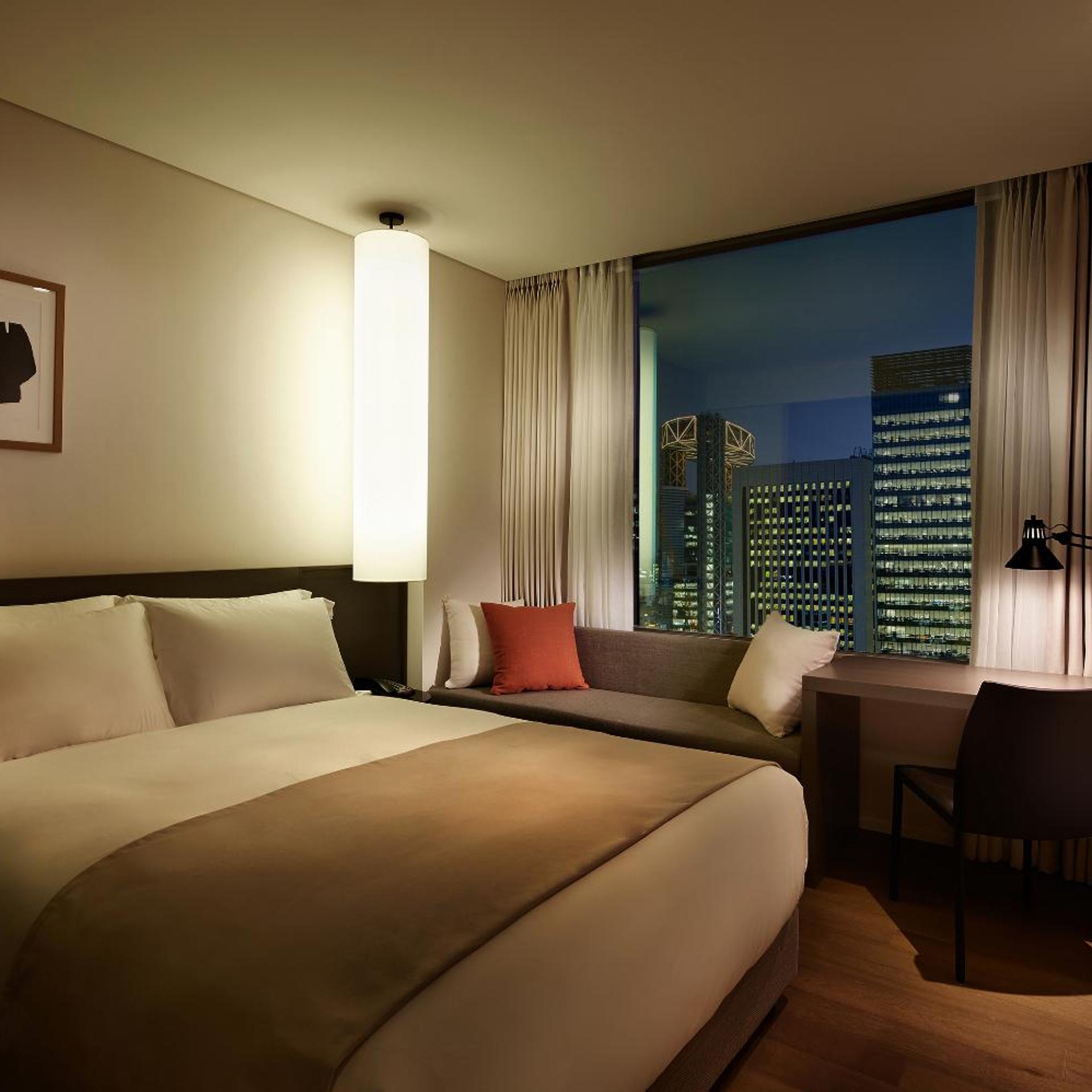 Business, Deluxe, Single, Double Bed, City View