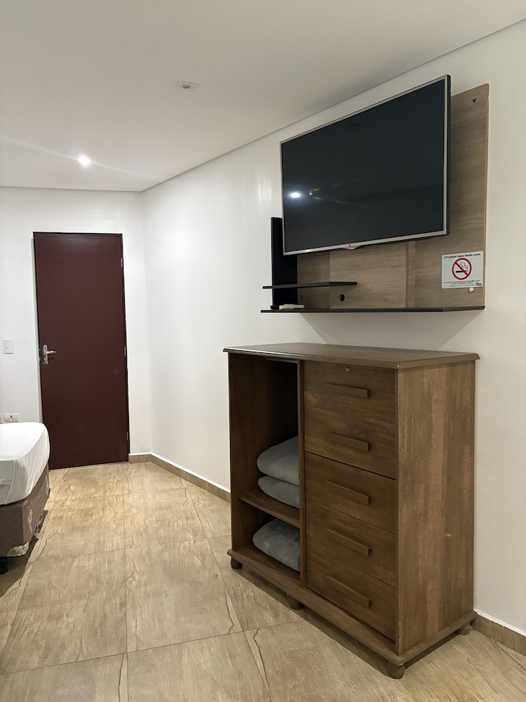Hotel Paddock 37/55
