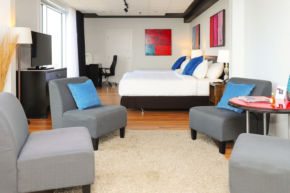 Hotel Chicoutimi 25/55