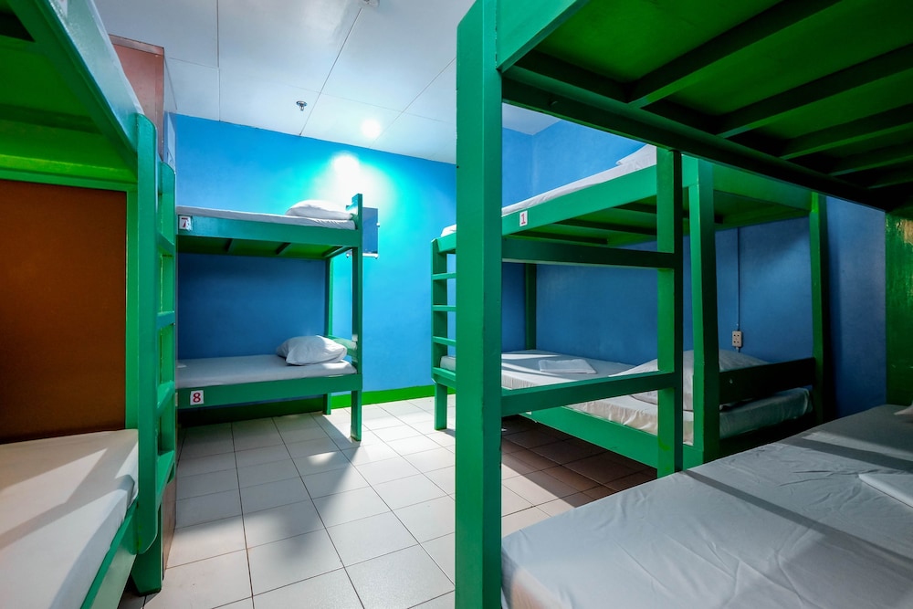 Stay Malate Hostel 46/59