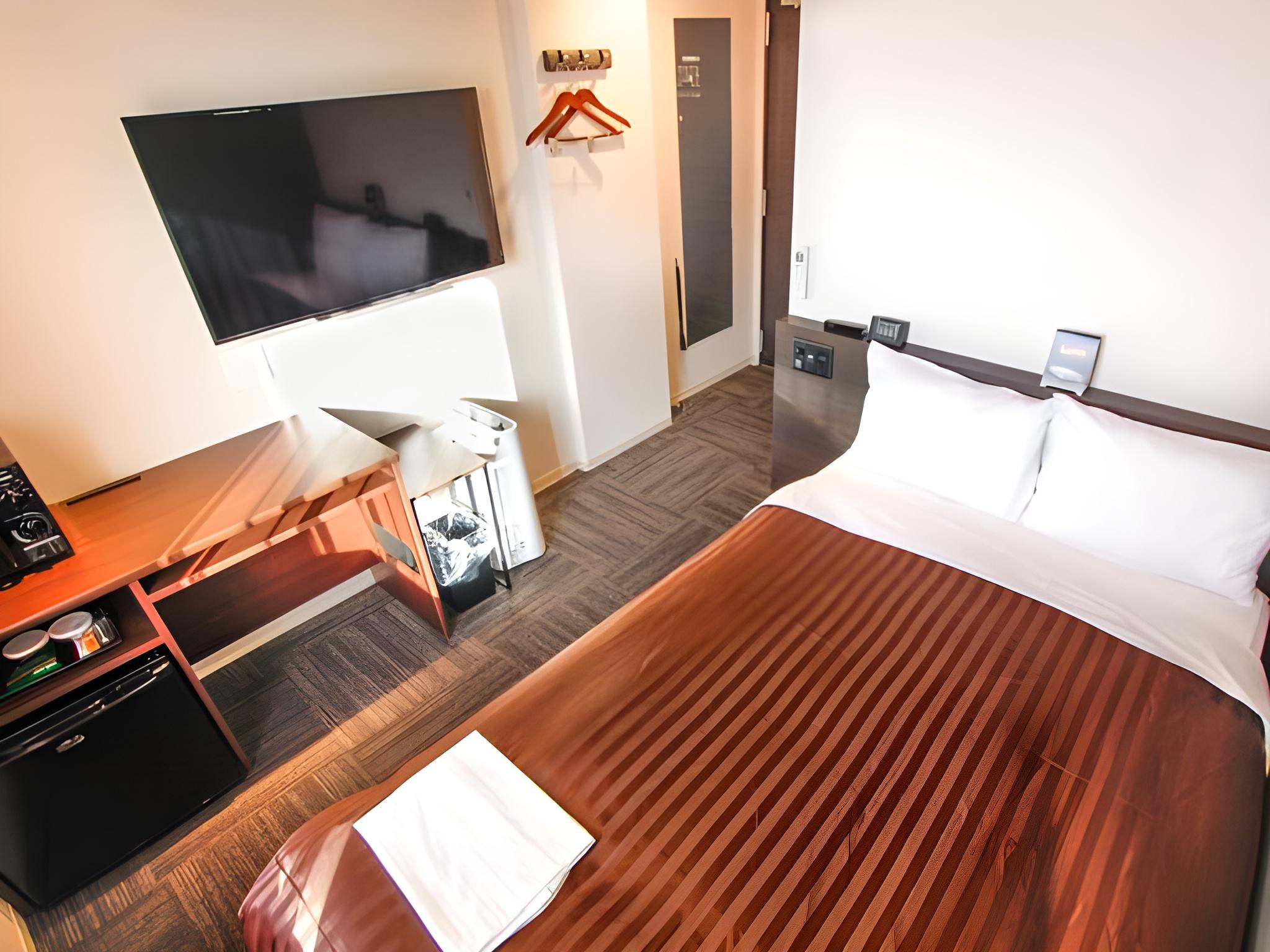 Semi Room, Standard, Semi Double Bed