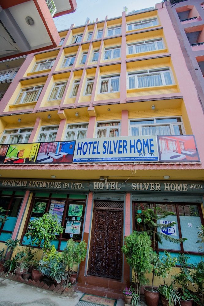 Hotel Silver Home 1/37