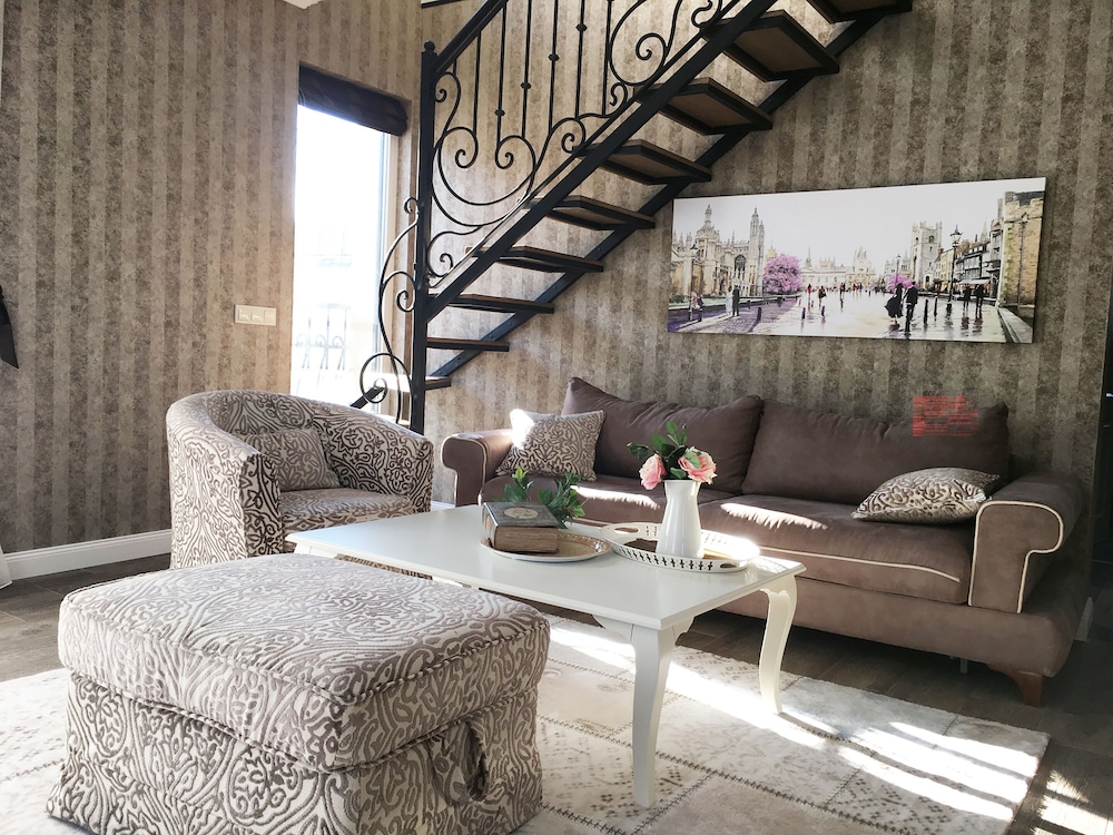 Family Hotel Agoncev 22/41