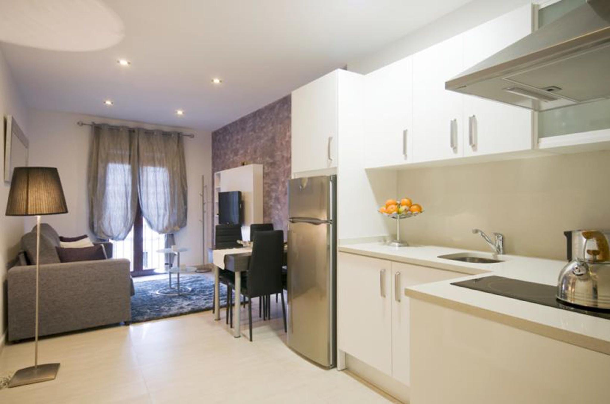 1 BEDROOM, APARTMENT