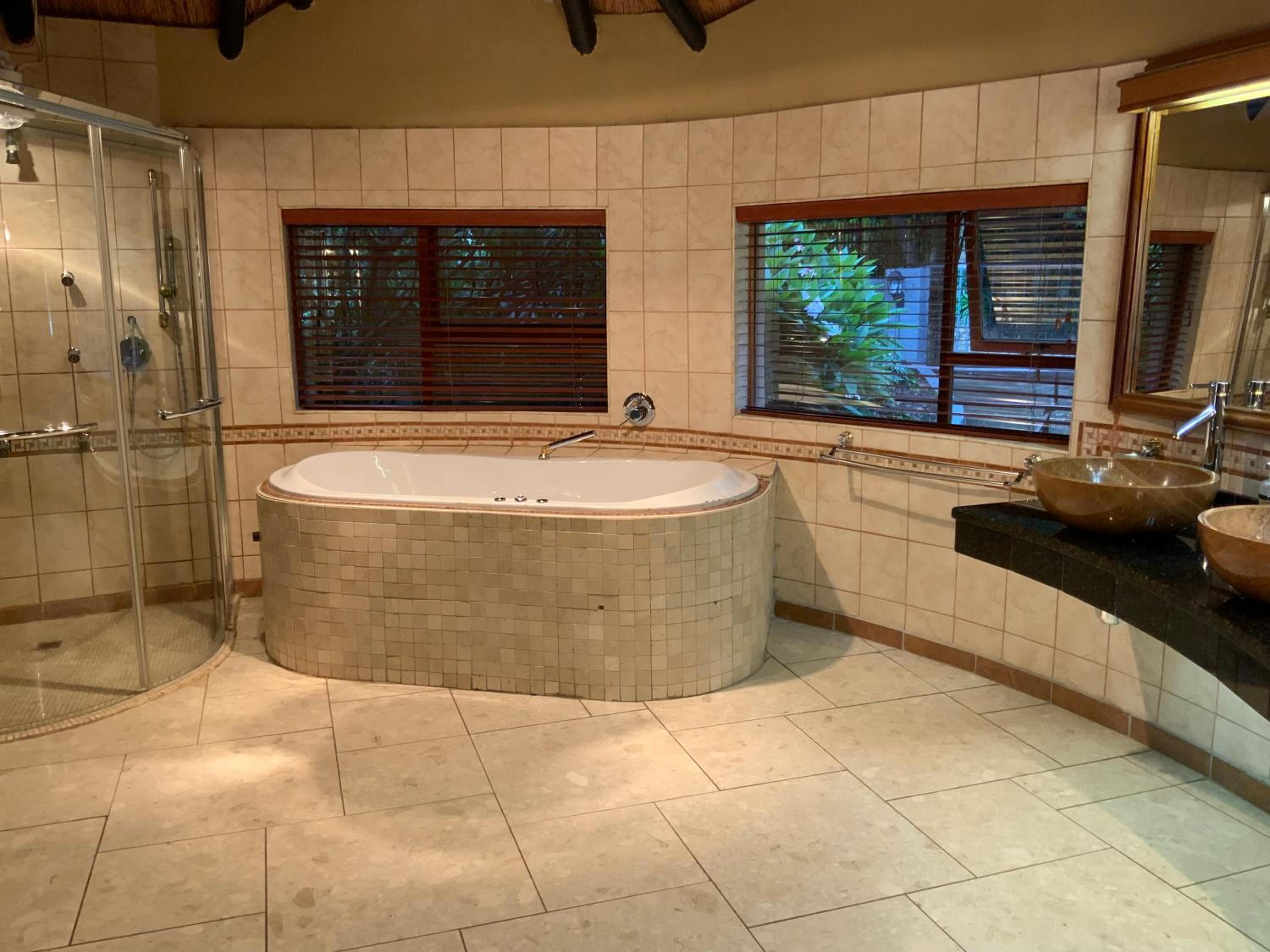 Marina views guesthouse 12/12