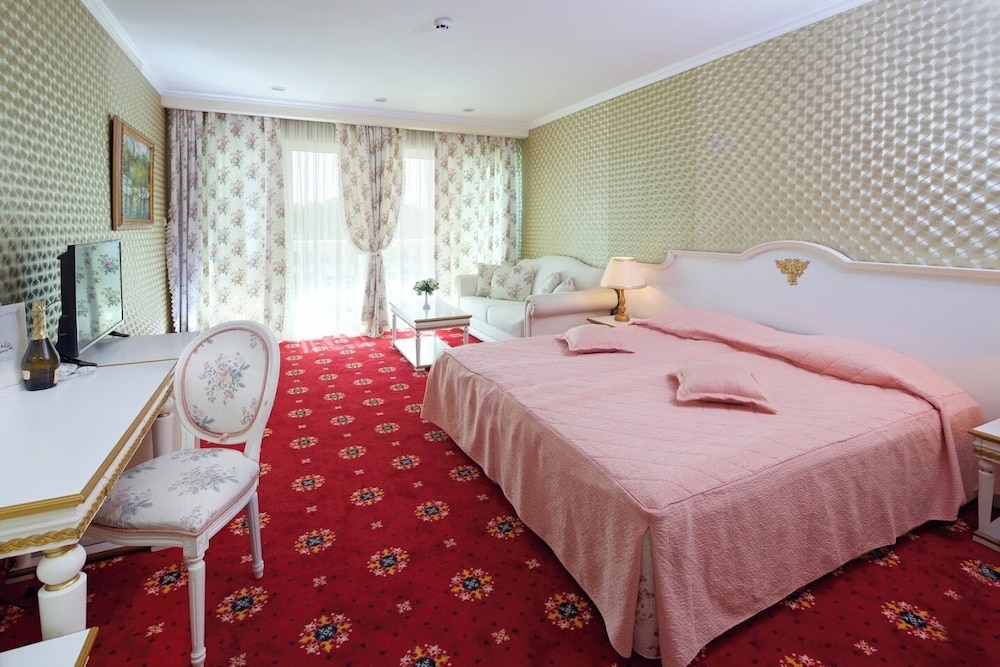 Planeta Hotel and Aquapark 18/50
