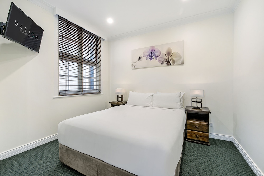 Ultiqa Rothbury Hotel 22/71