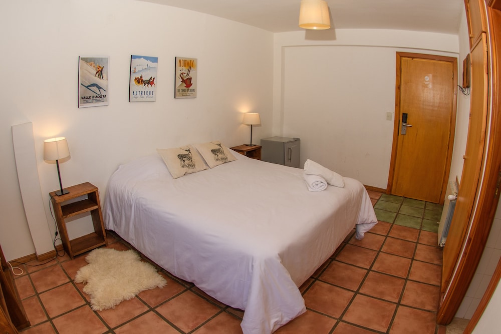 SUPERIOR, DOUBLE BED