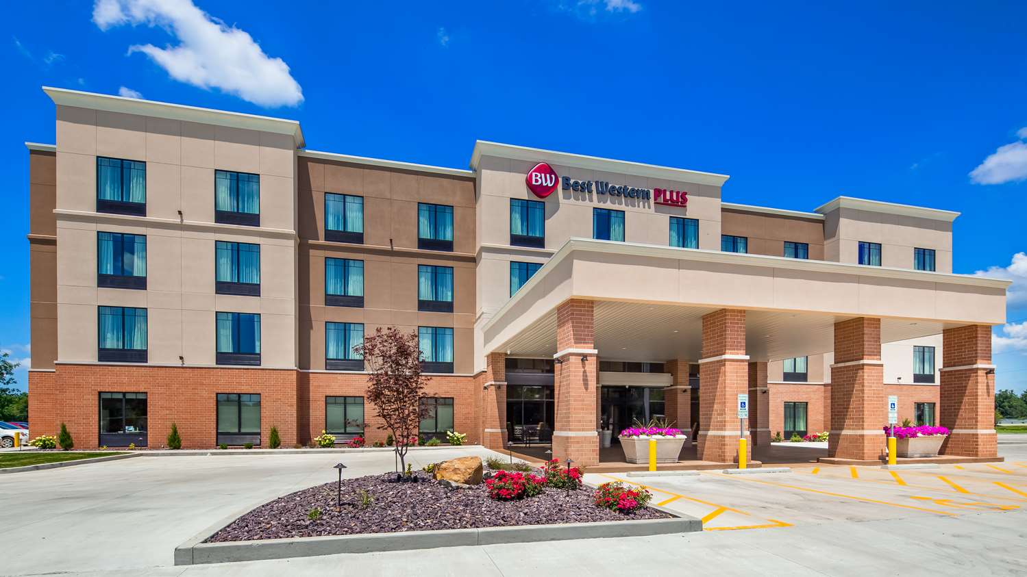 Best Western Plus Centralia Hotel & Suites 4/53