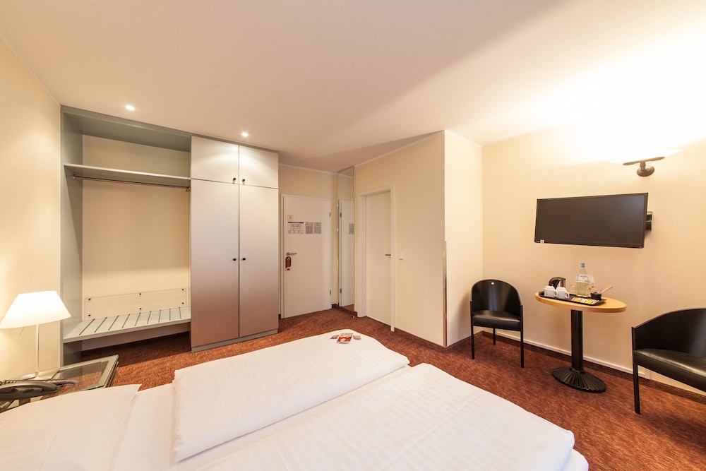 Select Hotel Silence Garden 28/80