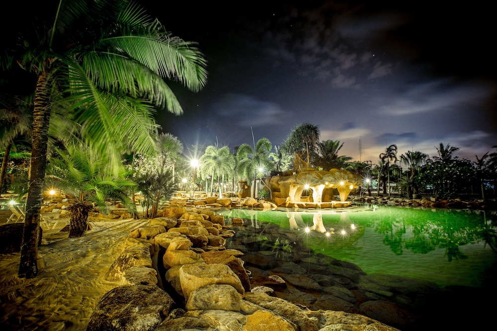 Ohana Resort And Restaurant 34/49