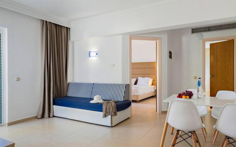 1 BEDROOM, APARTMENT