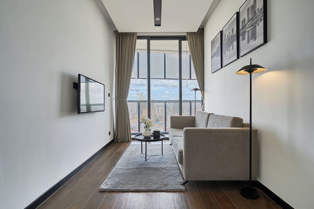 Lyve Inc Hotel And Residence 53/70