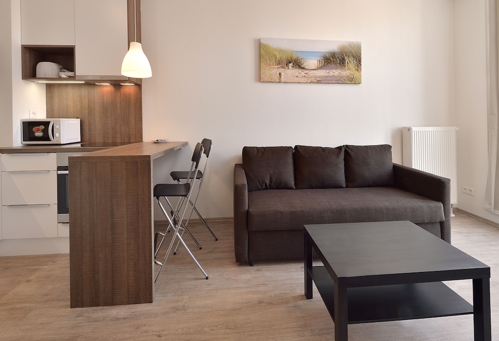 Apollis Business & Budget By Ambiente 26/40