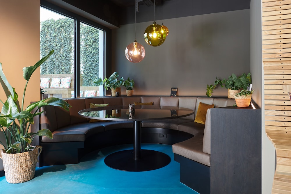 Cocoon Sendlinger Tor 33/50