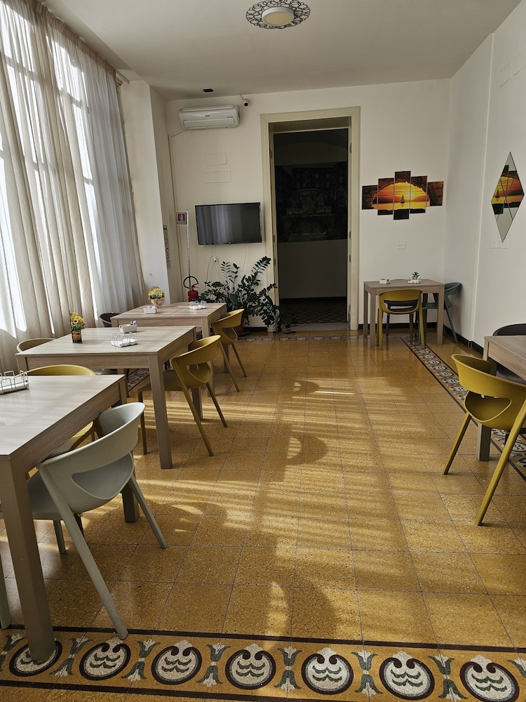 Hotel Etnea 316 53/62