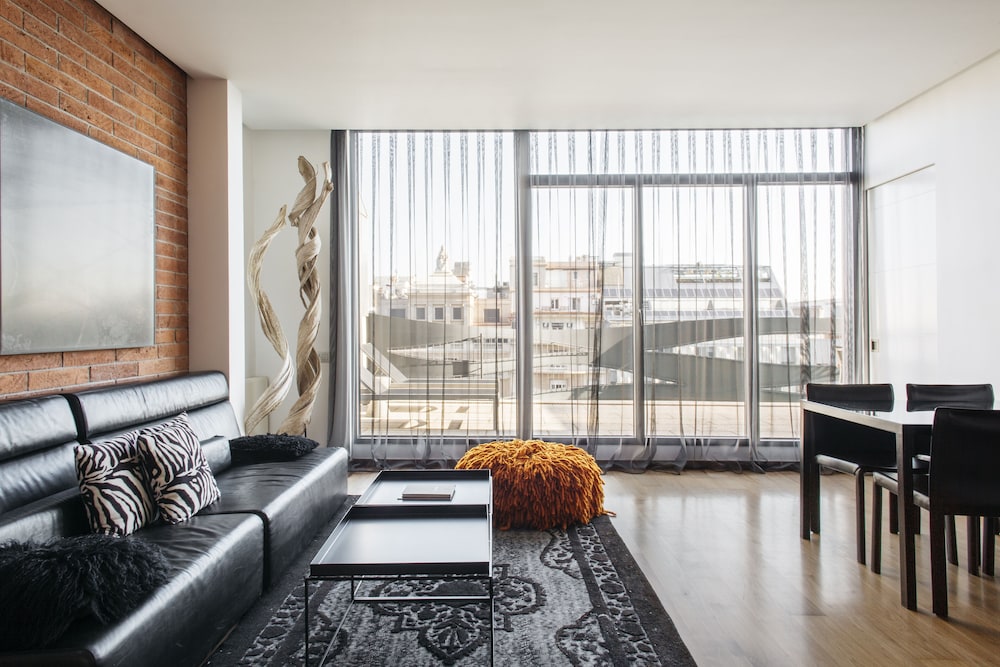 Suites Avenue 33/46