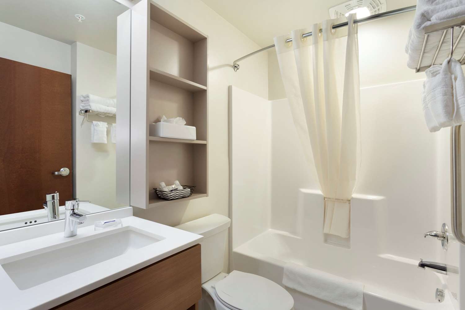 Microtel Inn Suites By Wyndham Georgetown Delaware Beaches 15/16