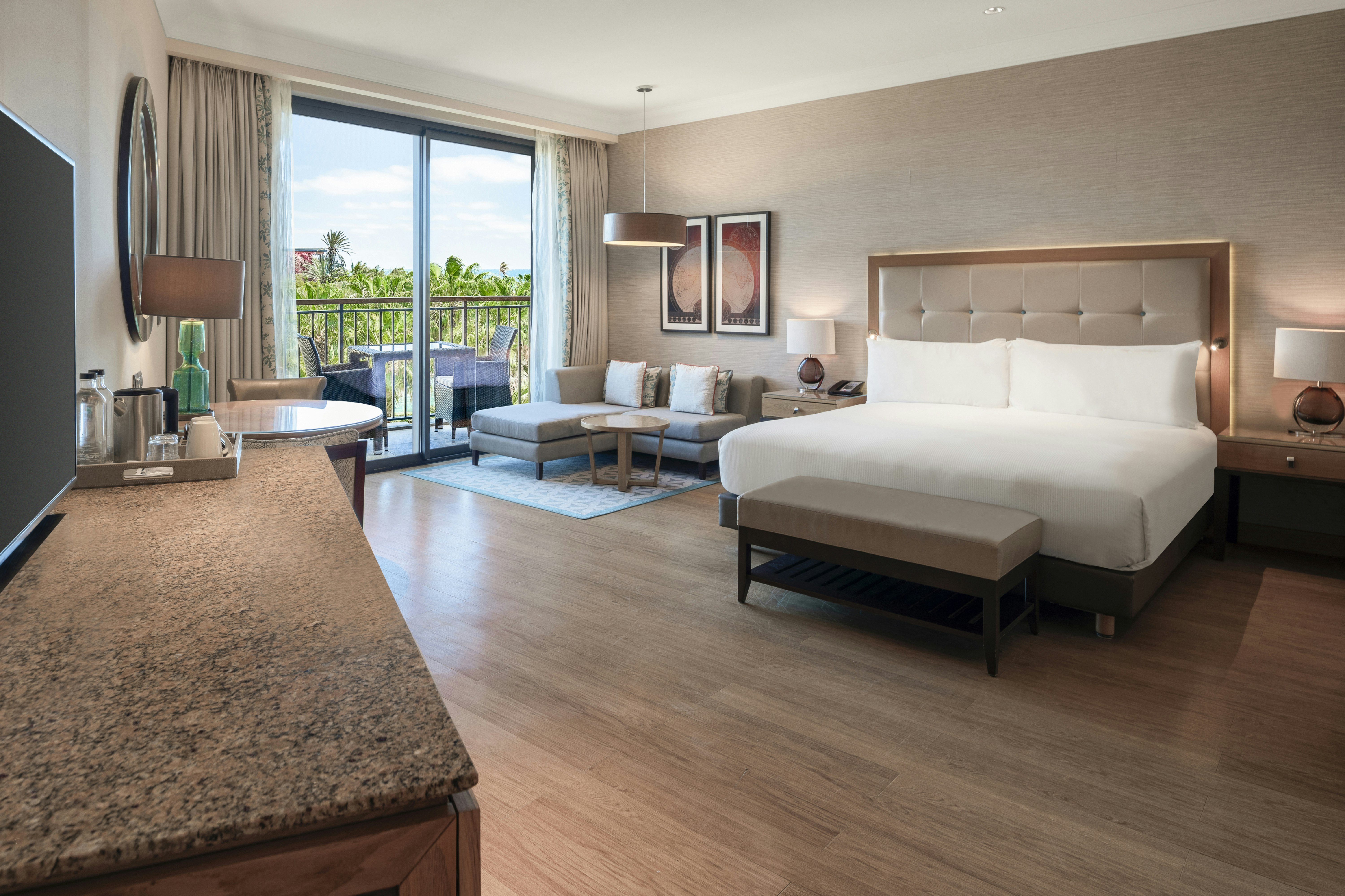 HILTON CABO VERDE SAL RESORT 21/81