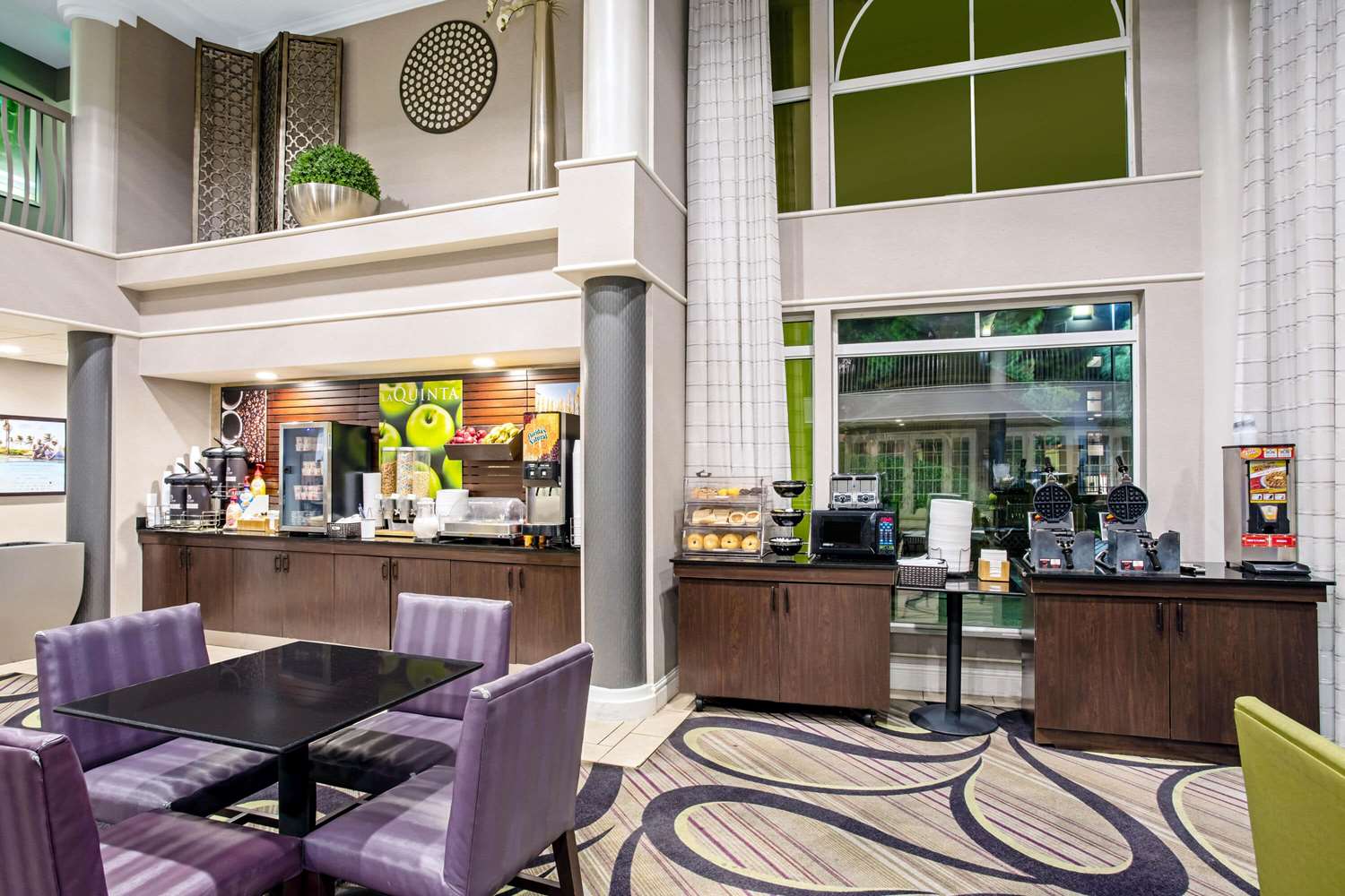 La Quinta Inn And Suites By Wyndham Tucson Airport 29/47